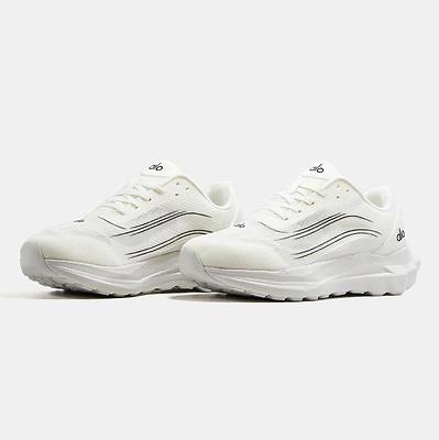 Alo Yoga Runner White Black (Белый) - фото 8 