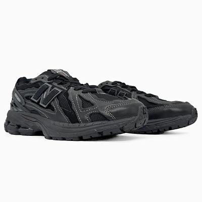 New Balance 1906D Protection Pack Black Leather (Чорний) - фото 2 