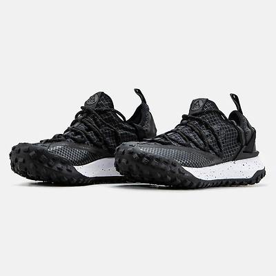 Nike ACG Mountain Fly Low Black DD4565-001 (Белый) - фото 2 