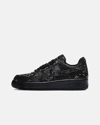 Nike Air Force 1 Low Court Black 8/24 x Kobe Bryant (Черный) - фото 4 