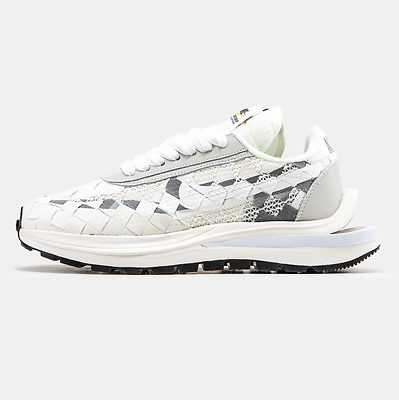 Nike Sacai VaporWaffle x Jean Paul Gaultier White Black DR5209-100 (Белый) - фото 1 Hypebery