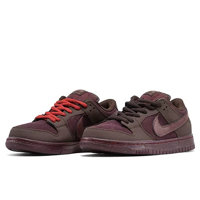 Nike SB Dunk Low City of Love Burgundy Crush FN0619-600 (Бордовий) - фото 2 