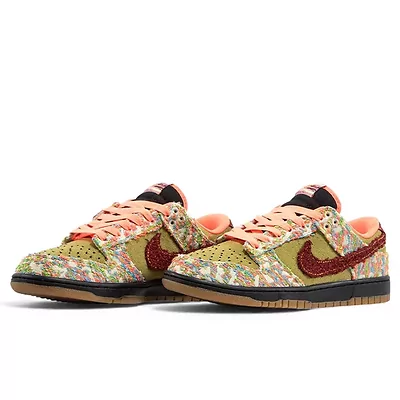 Nike SB Dunk Low Panda-Monium Green Curry IB2263-300 (Хаки) - фото 8 