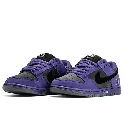 Nike SB Dunk Low x Supreme Purple (Фиолетовый) - фото 2 