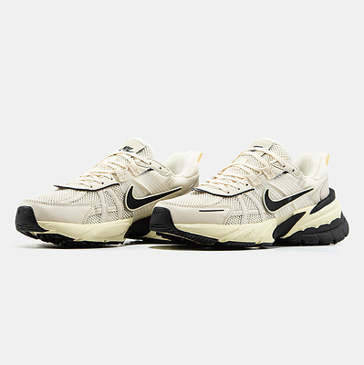 Nike V2K Runtekk Beige Black (Бежевый) - фото 2 