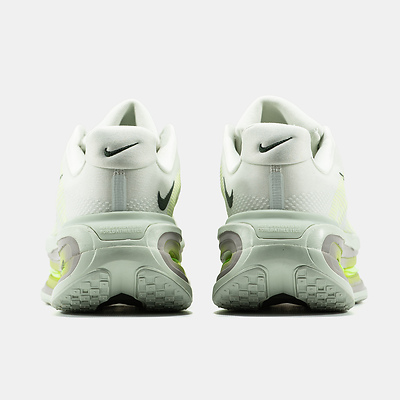 Кросівки Nike Vomero Premium Barely Volt HQ2050-300 (Салатовий) - фото 5 